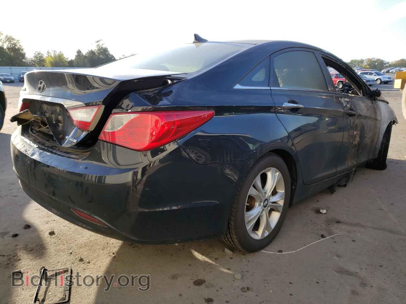 2011 HYUNDAI SONATA - VIN: 5NPEC4AC0BH260143 - Фото 4