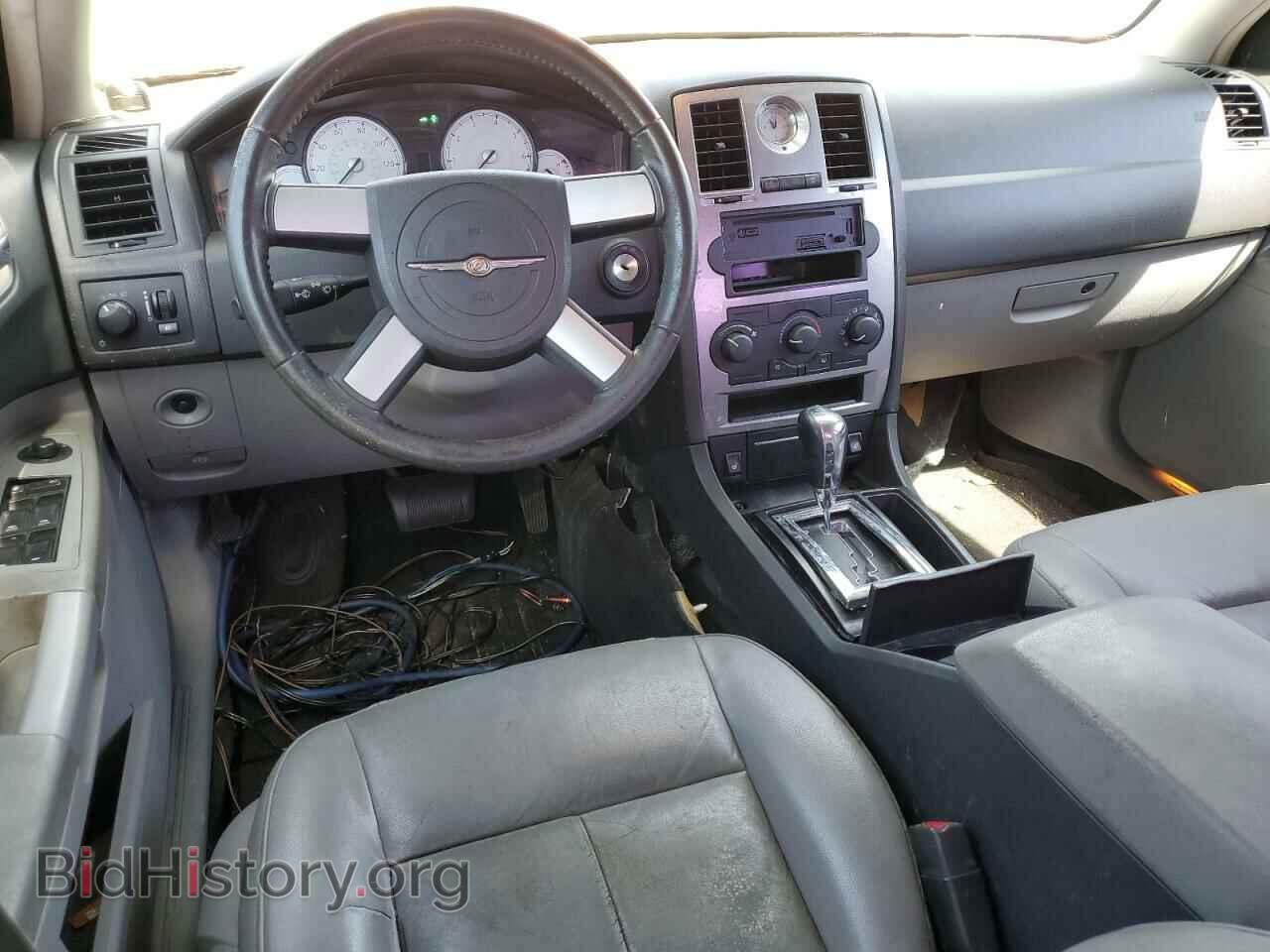 2006 CHRYSLER 300 - VIN: 2C3KA53G46H258123 - Фото 8