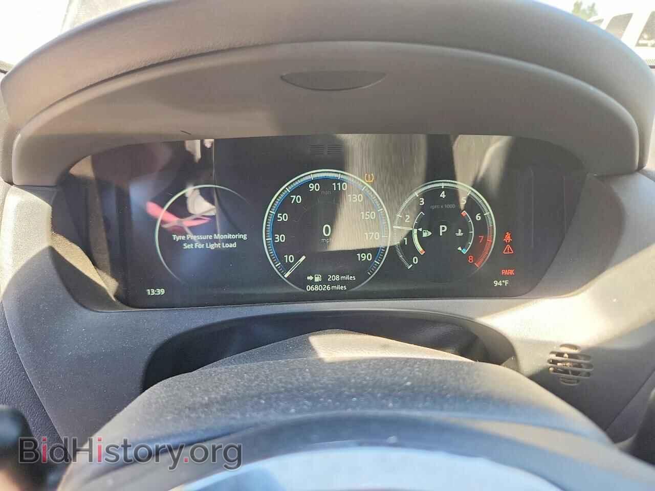 2019 JAGUAR XE - VIN: SAJAG4FV7KCP51027 - Photo 9