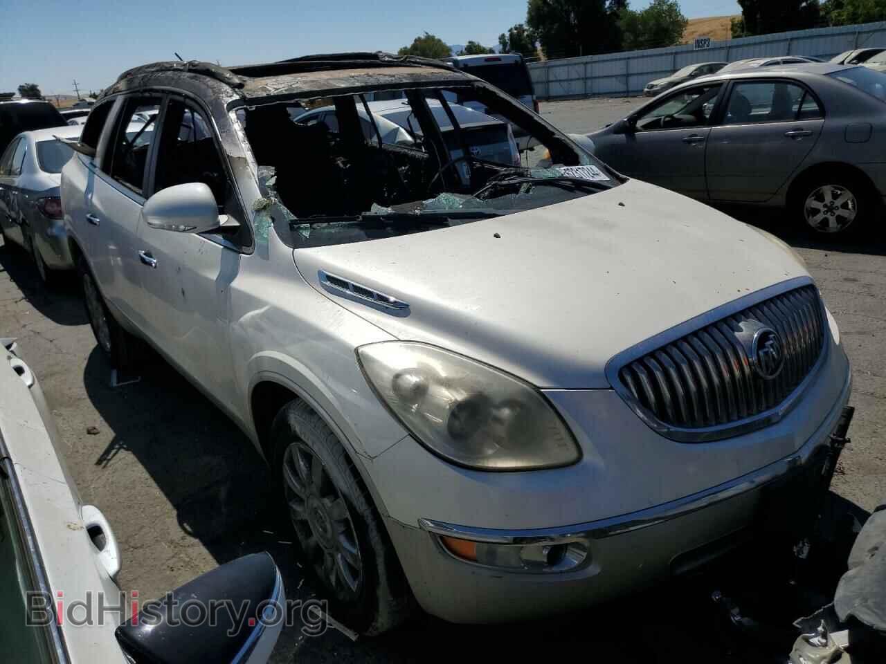 2011 BUICK ENCLAVE - VIN: 5GAKVCEDXBJ318570 - Photo 4