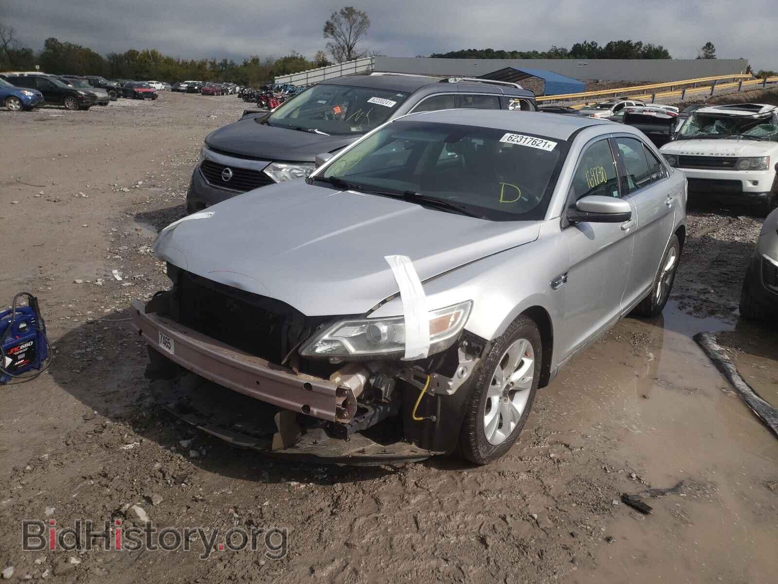2010 FORD TAURUS - VIN: 1FAHP2EW8AG139458 - Фото 2