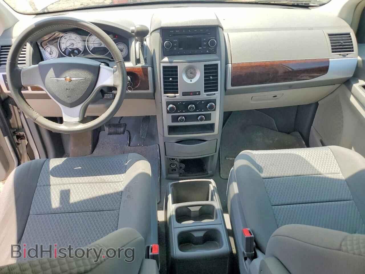 2010 CHRYSLER MINIVAN - VIN: 2A4RR5D13AR338801 - Фото 8
