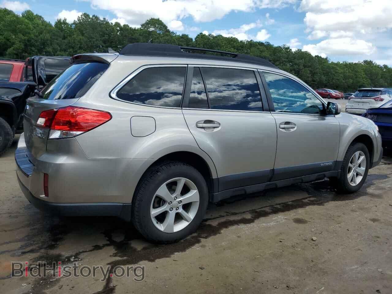 2014 SUBARU OUTBACK - VIN: 4S4BRCCC8E3209820 - Фото 3