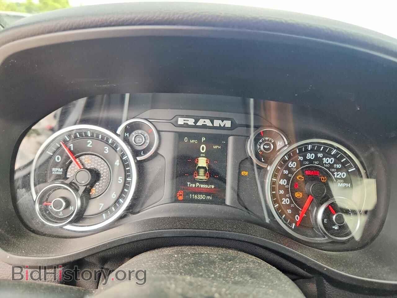 2019 RAM 1500 - VIN: 1C6SRFFTXKN738131 - Фото 9
