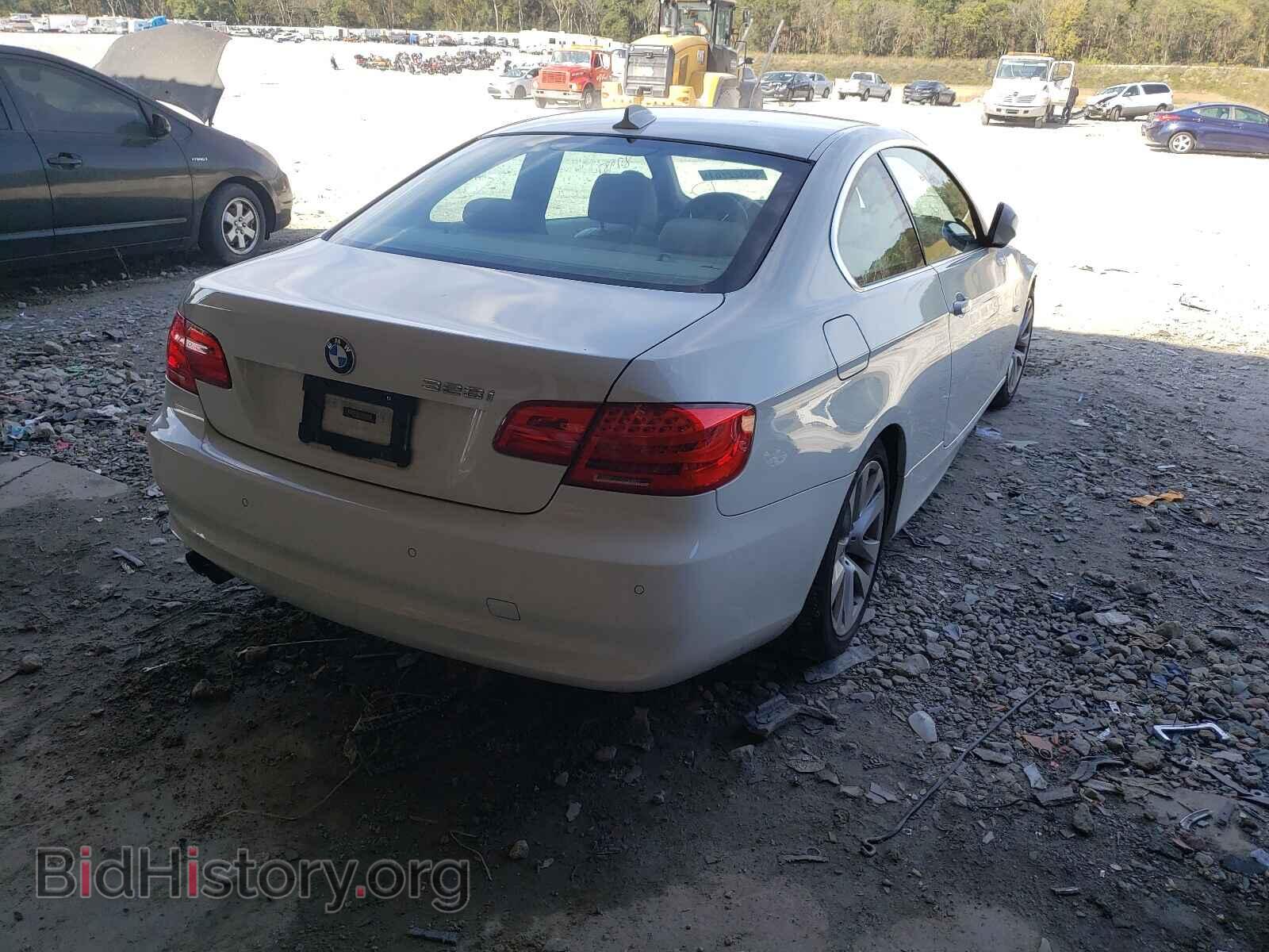 2012 BMW 3 SERIES - VIN: WBAKE3C5XCE770861 - Фото 4