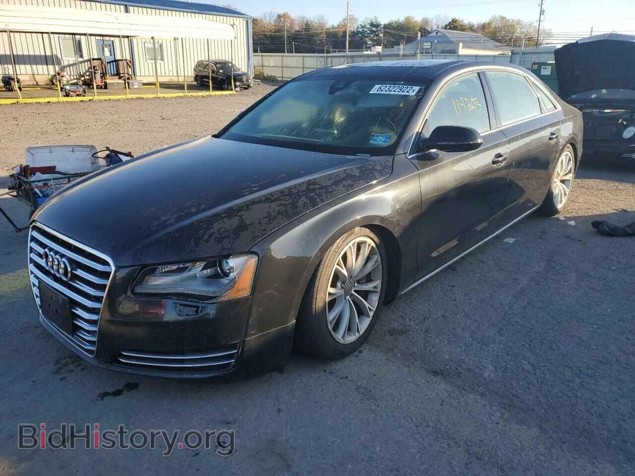 2011 AUDI A8 - VIN: WAURVAFD9BN018282 - Фото 2