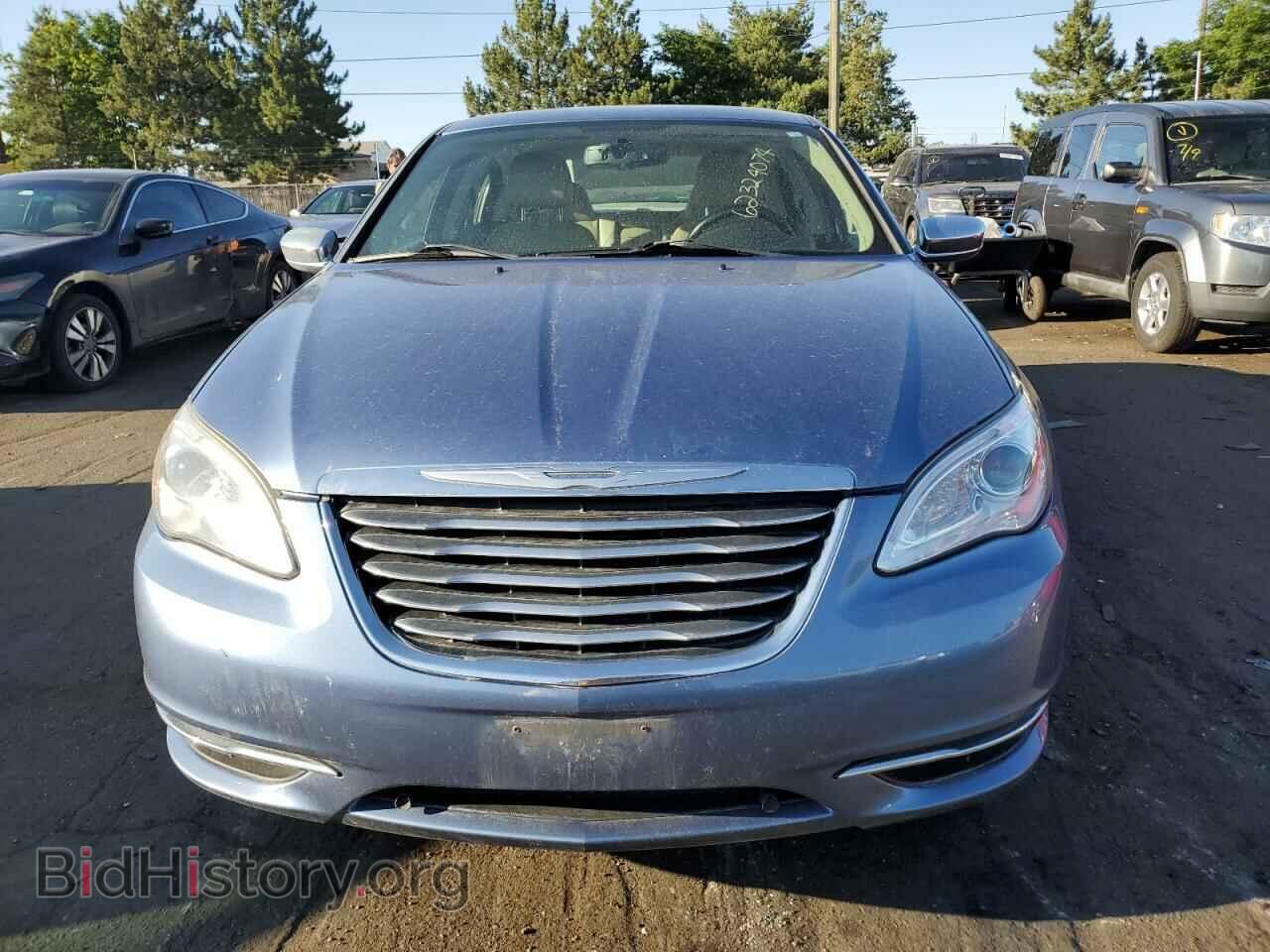 2011 CHRYSLER 200 - VIN: 1C3BC2FB8BN565918 - Фото 5