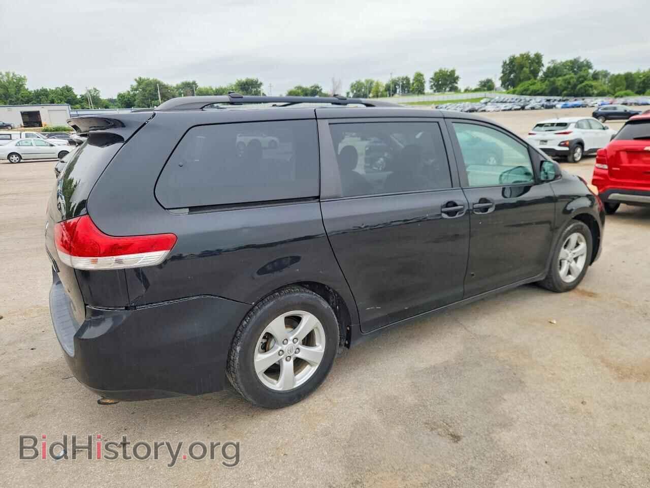 2011 TOYOTA SIENNA - VIN: 5TDKK3DC8BS066529 - Photo 3