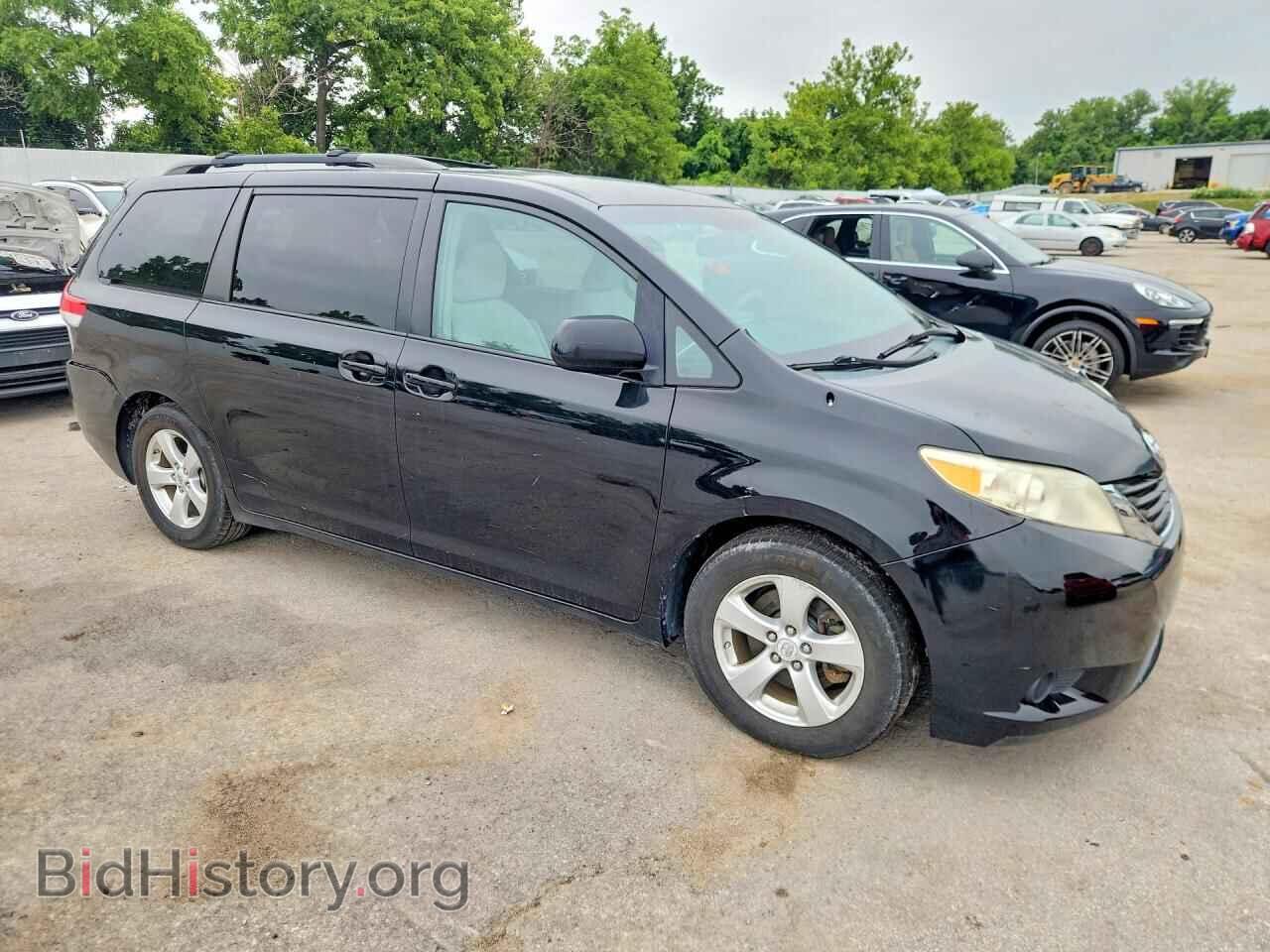 2011 TOYOTA SIENNA - VIN: 5TDKK3DC8BS066529 - Photo 4