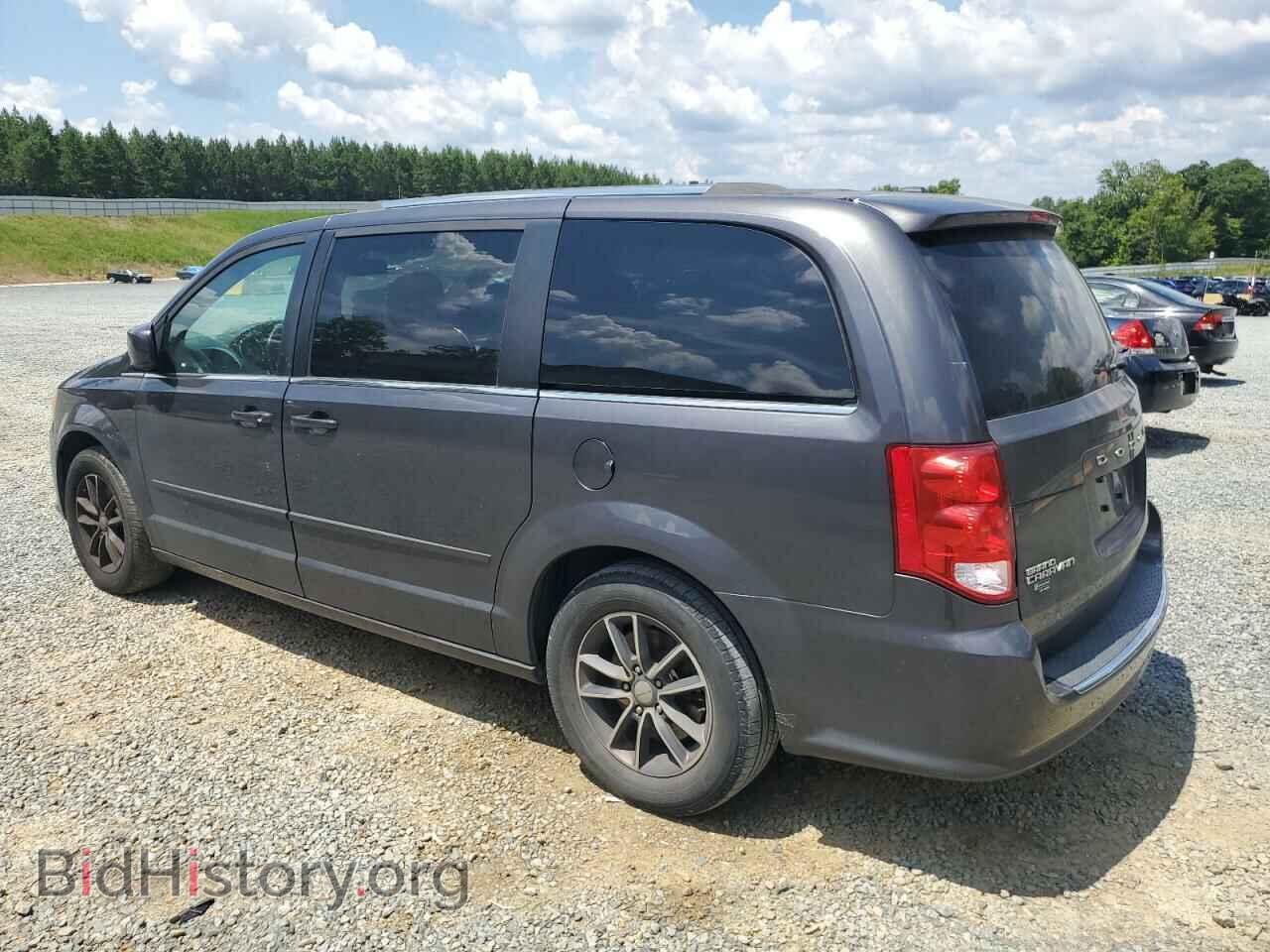 2017 DODGE CARAVAN - VIN: 2C4RDGCG8HR807011 - Photo 2