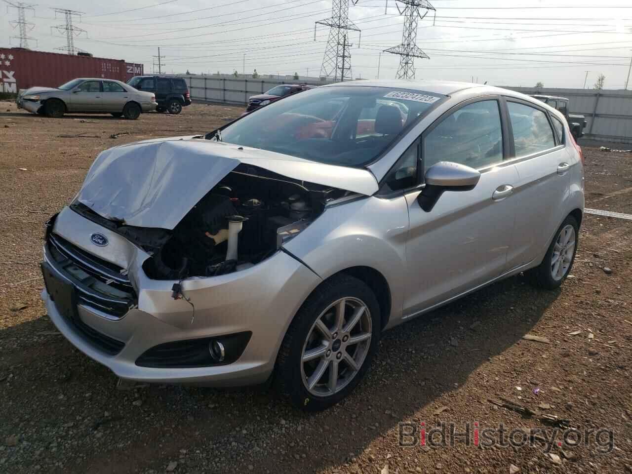 Photo 3FADP4EJ2KM105697 - FORD FIESTA 2019