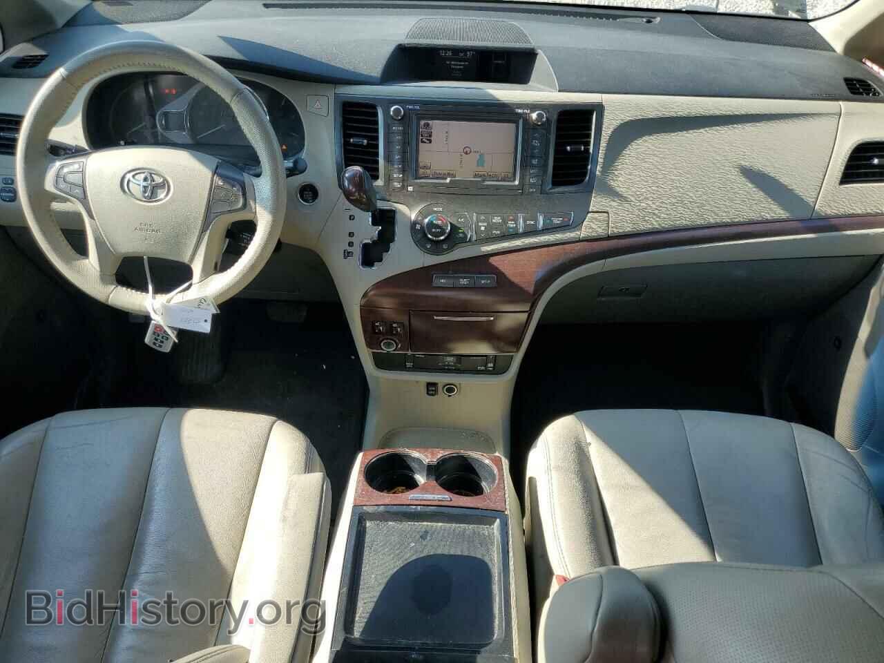 2011 TOYOTA All Models - VIN: 5TDDK3DC8BS005755 - Фото 8