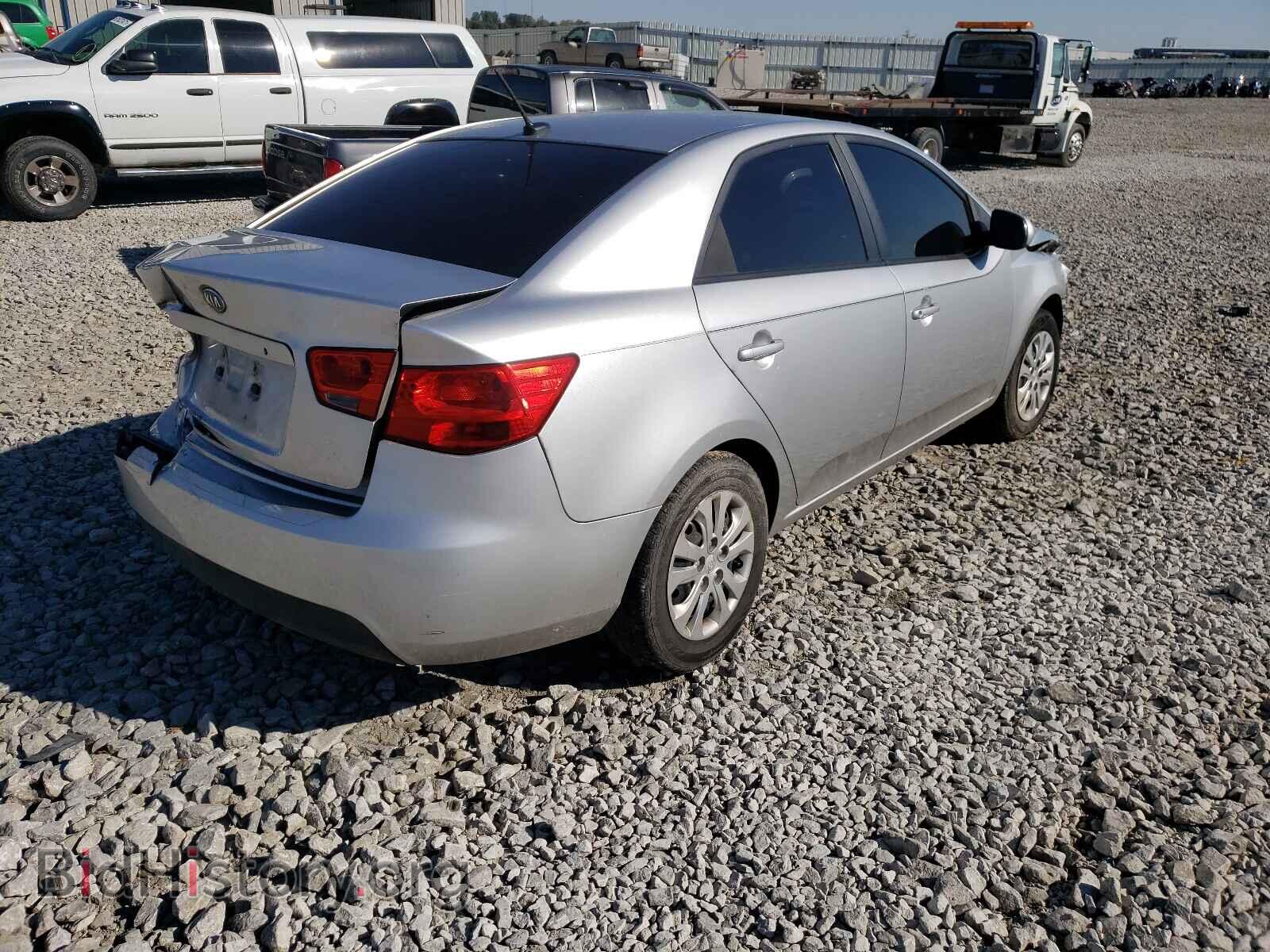 2011 KIA FORTE - VIN: KNAFT4A29B5378281 - Фото 4