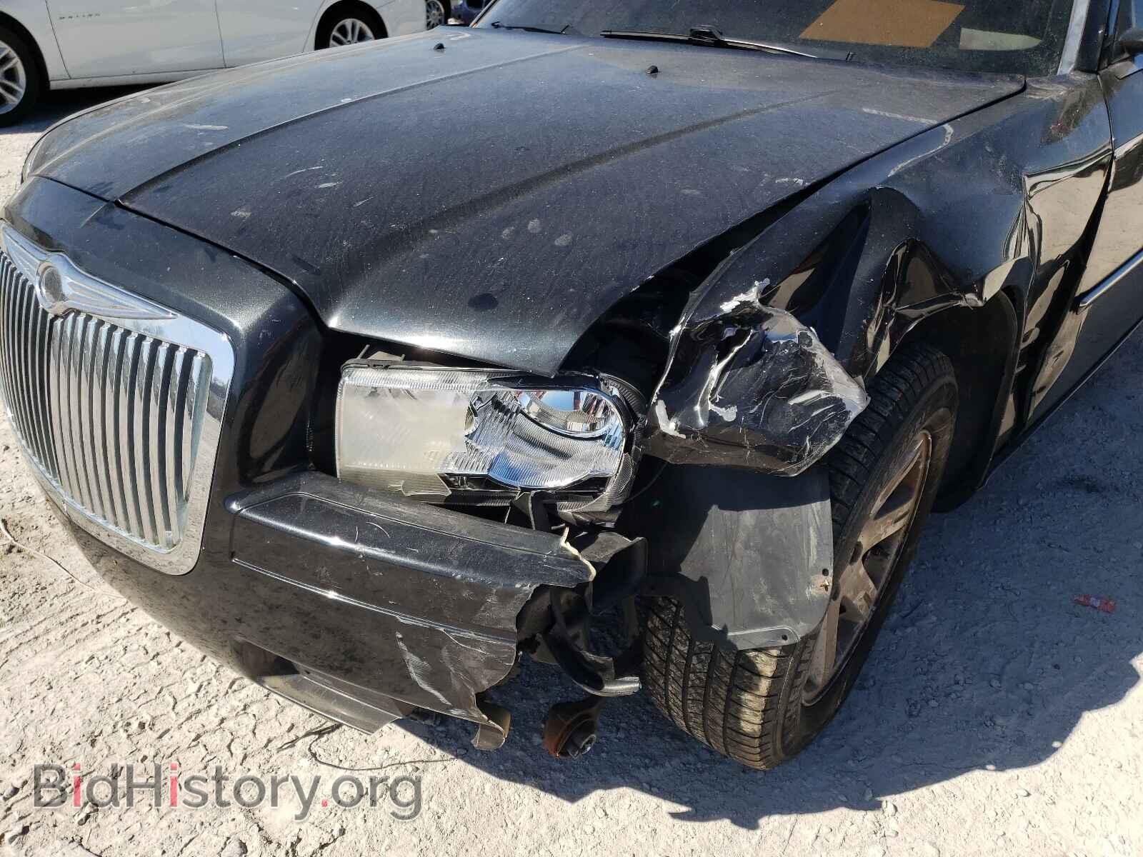 2009 CHRYSLER 300 - VIN: 2C3KA43D99H555599 - Фото 9