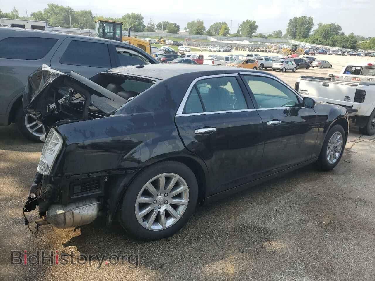 2011 CHRYSLER 300 - VIN: 2C3CA5CG1BH596156 - Фото 3