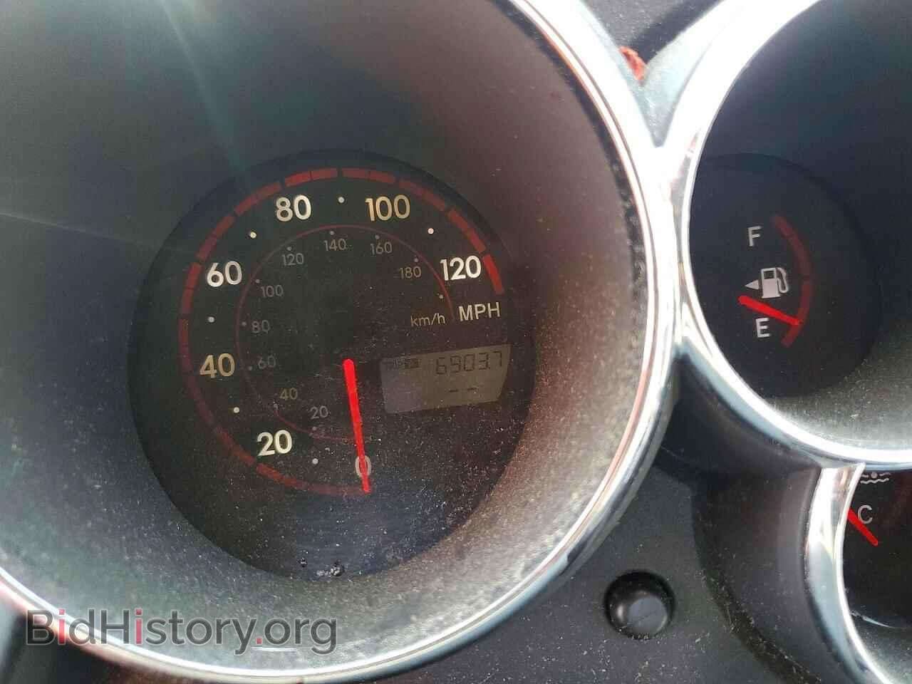 2005 TOYOTA MATRIX - VIN: 2T1KR32E95C354461 - Фото 9