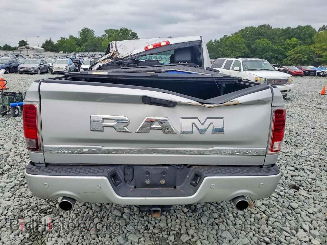 2017 RAM 1500 - VIN: 1C6RR7WT0HS501971 - Фото 6