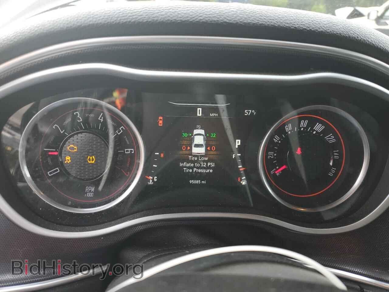 2016 DODGE CHALLENGER - VIN: 2C3CDZAG0GH255663 - Фото 9