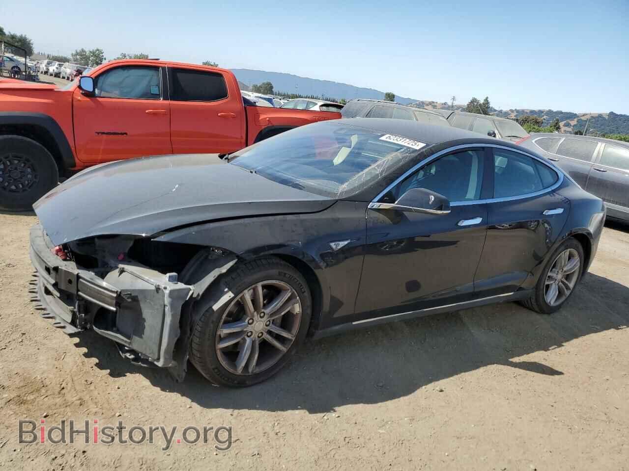 Фотография 5YJSA1S19EFP56100 - TESLA MODEL S 2014
