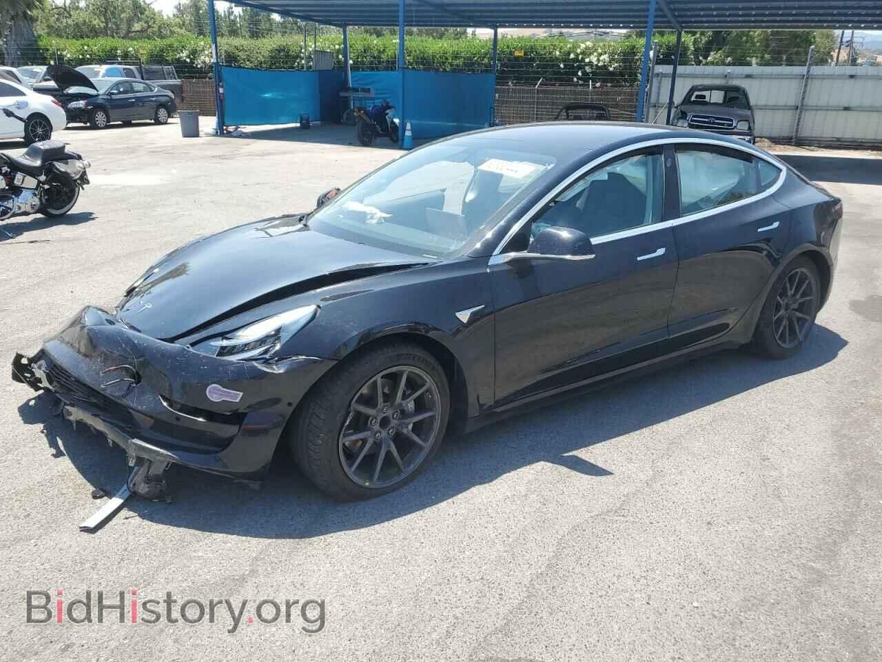 Фотография 5YJ3E1EA7JF070233 - TESLA MODEL 3 2018