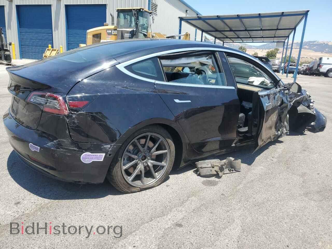 2018 TESLA MODEL 3 - VIN: 5YJ3E1EA7JF070233 - Фото 3