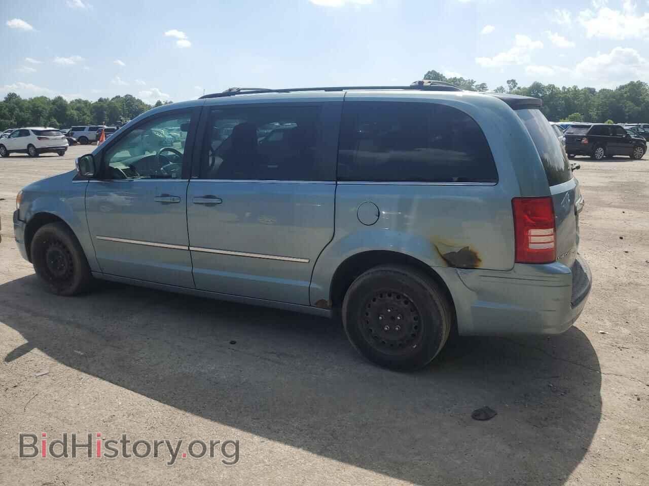2010 CHRYSLER MINIVAN - VIN: 2A4RR8D19AR398096 - Фото 2