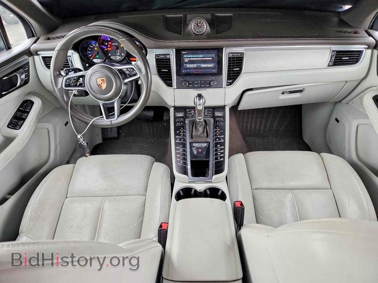 2017 PORSCHE MACAN - VIN: WP1AG2A58HLB54891 - Photo 8