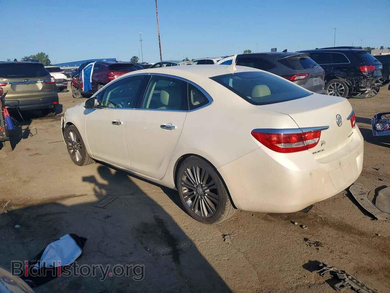 2013 BUICK VERANO - VIN: 1G4PS5SK7D4130095 - Photo 2