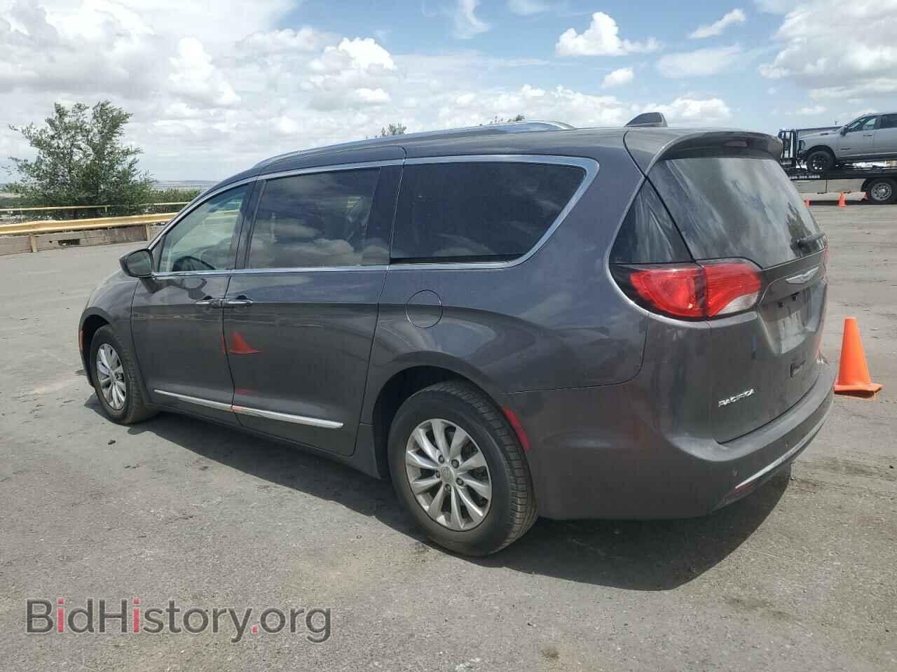 2018 CHRYSLER PACIFICA - VIN: 2C4RC1BG6JR148854 - Фото 2