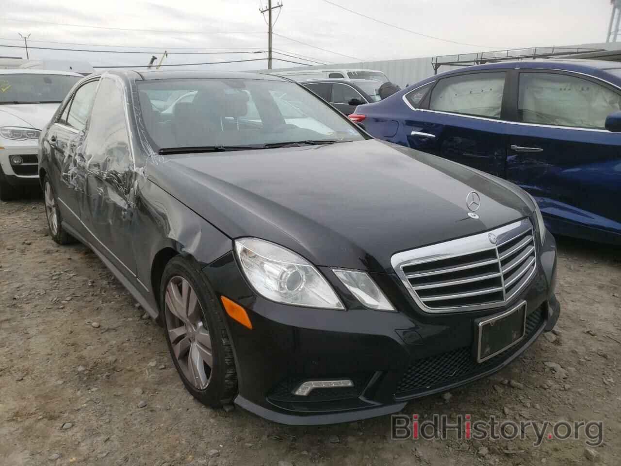 Photo WDDHF8HBXBA431311 - MERCEDES-BENZ E-CLASS 2011