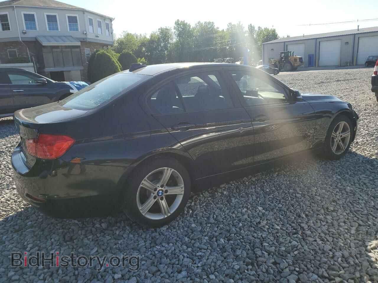 2013 BMW 3 SERIES - VIN: WBA3B5C56DF593469 - Фото 3