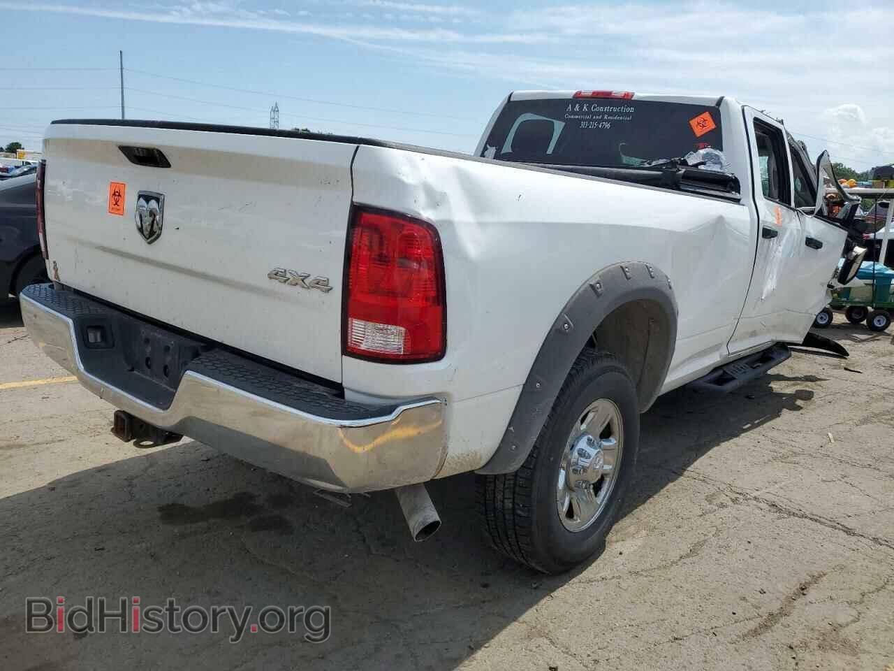 2015 RAM All Models - VIN: 3C6UR5HJ7FG667905 - Photo 3