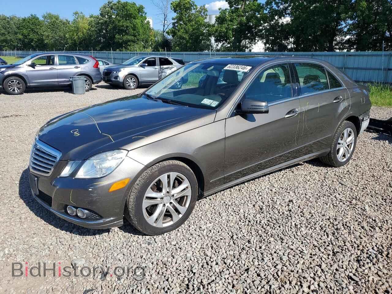 Photo WDDHF8HB6BA351682 - MERCEDES-BENZ E-CLASS 2011
