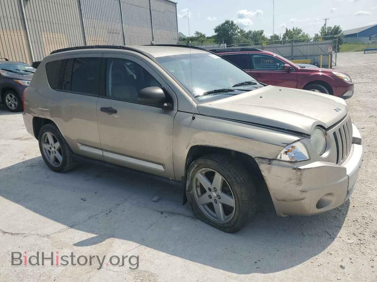 2009 JEEP COMPASS - VIN: 1J4FF57BX9D220601 - Photo 4