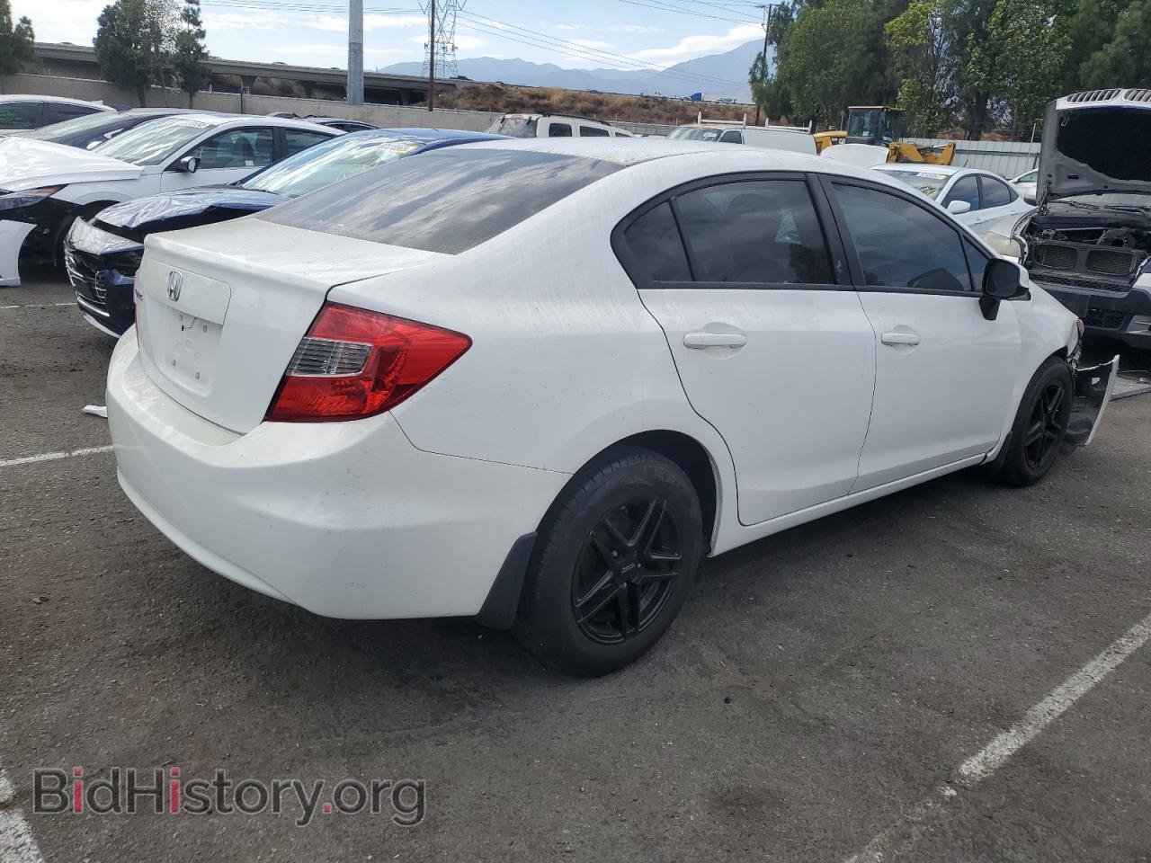 2012 HONDA CIVIC - VIN: 19XFB2F50CE379113 - Фото 3