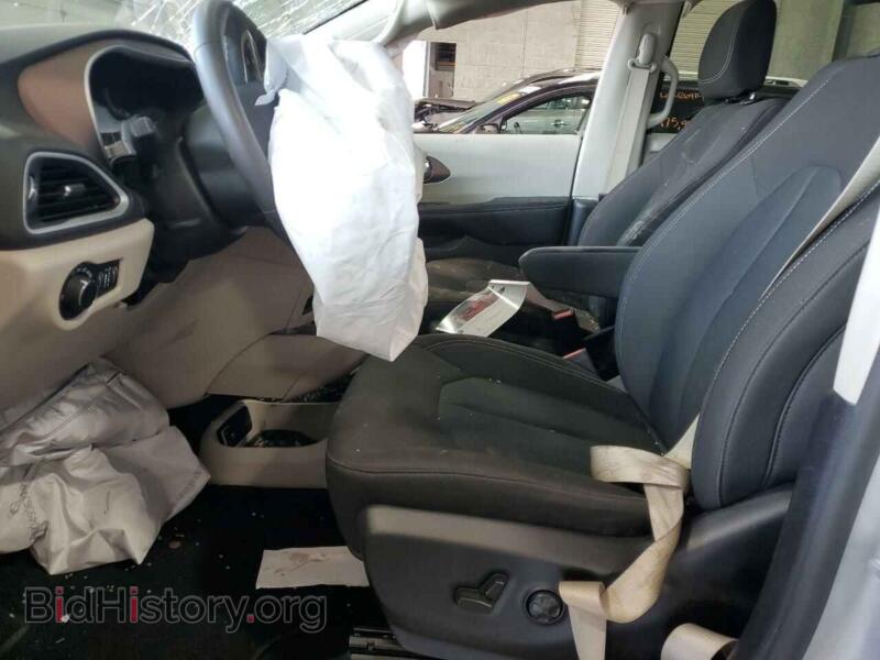 2023 Chrysler MINIVAN (VIN 2C4RC1CG4PR519937) — photo 7 of 14