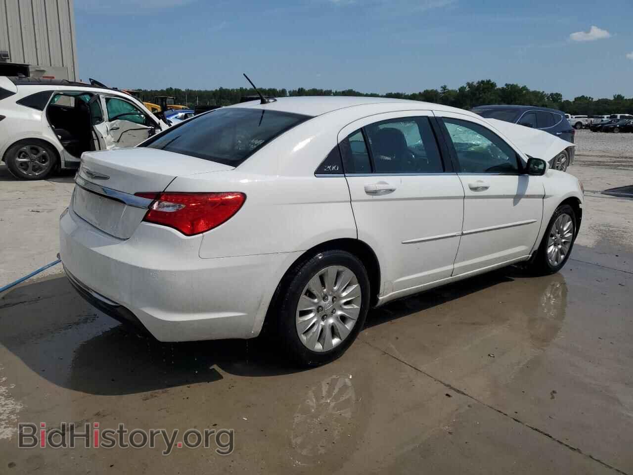 2012 CHRYSLER 200 - VIN: 1C3CCBAG5CN316419 - Фото 3