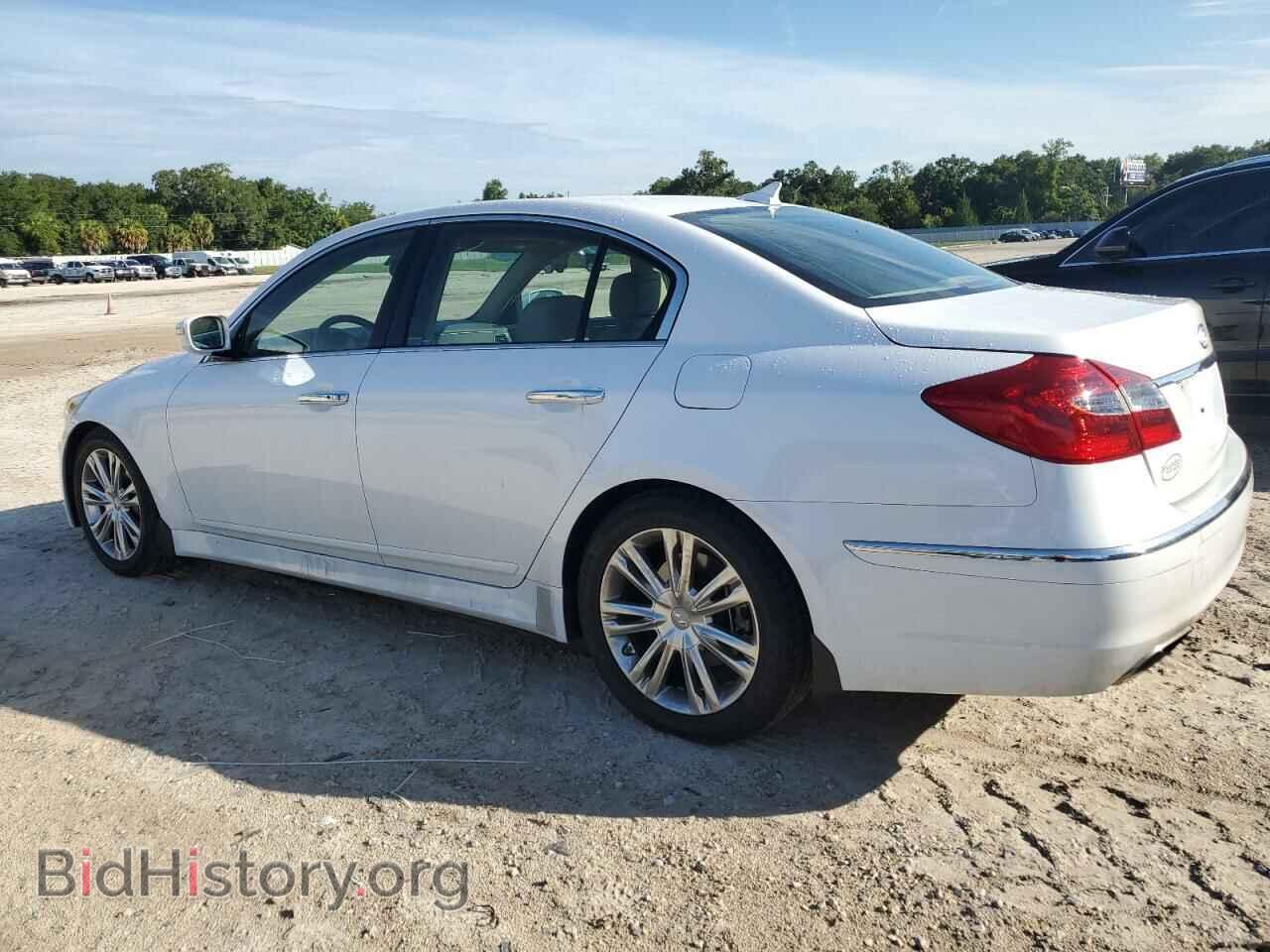 2013 HYUNDAI GENESIS - VIN: KMHGC4DD4DU258106 - Фото 2