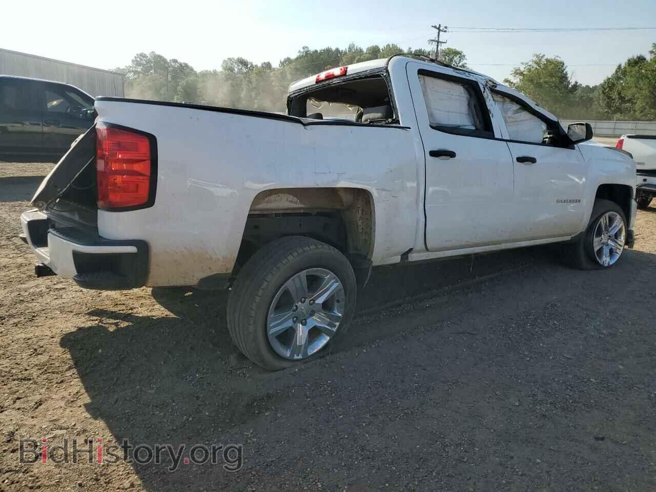 2018 CHEVROLET ALL Models - VIN: 3GCPCPEC8JG142546 - Фото 3