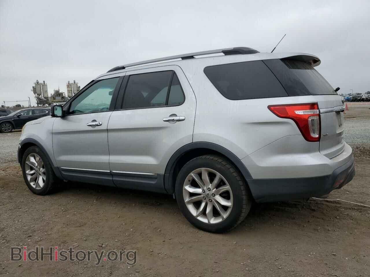 2011 FORD EXPLORER - VIN: 1FMHK7D85BGA73201 - Photo 2