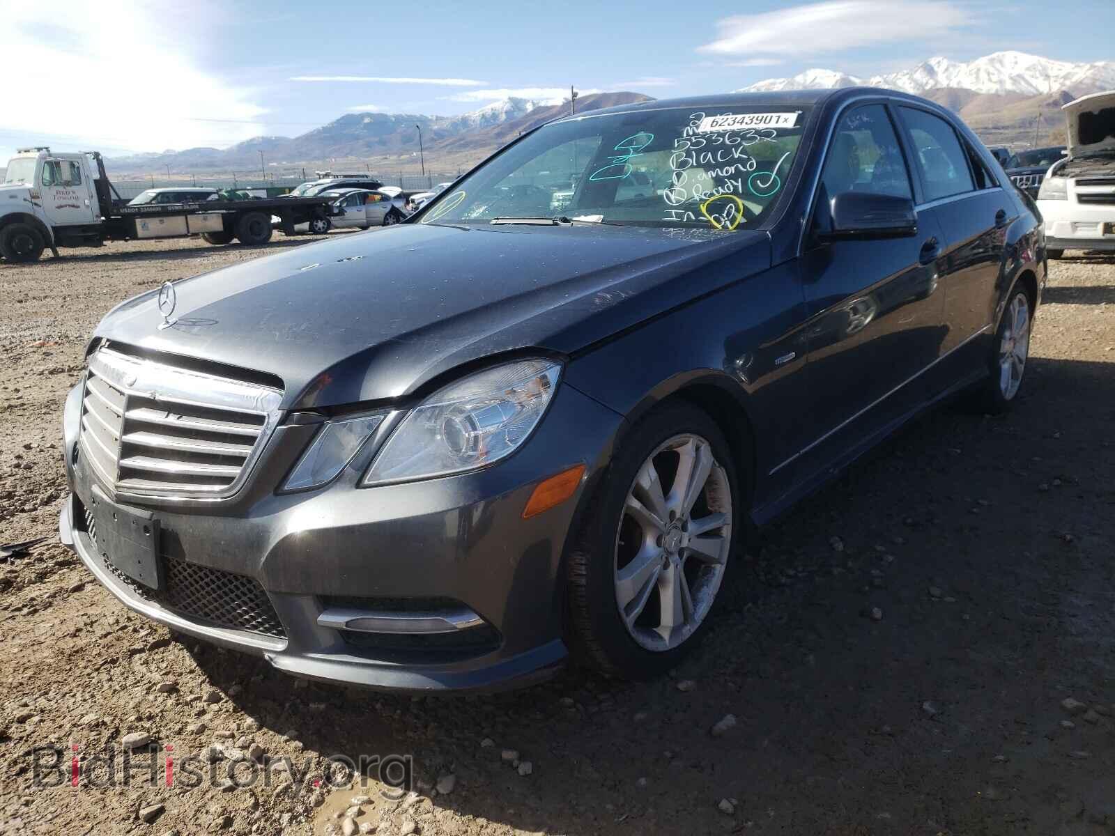 2012 MERCEDES-BENZ E-CLASS - VIN: WDDHF8JBXCA553632 - Фото 2