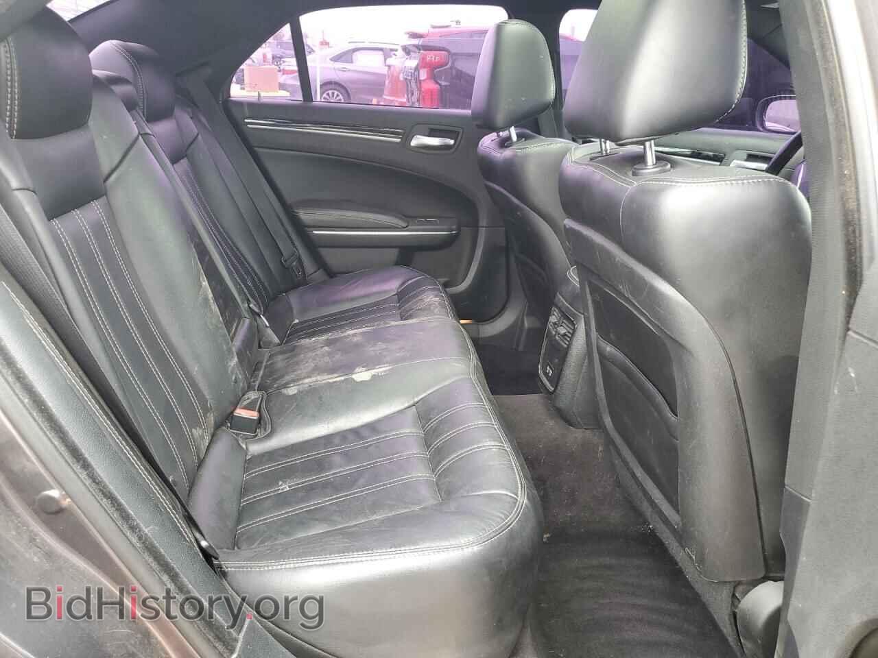 2018 CHRYSLER 300 - VIN: 2C3CCABG8JH264184 - Фото 10