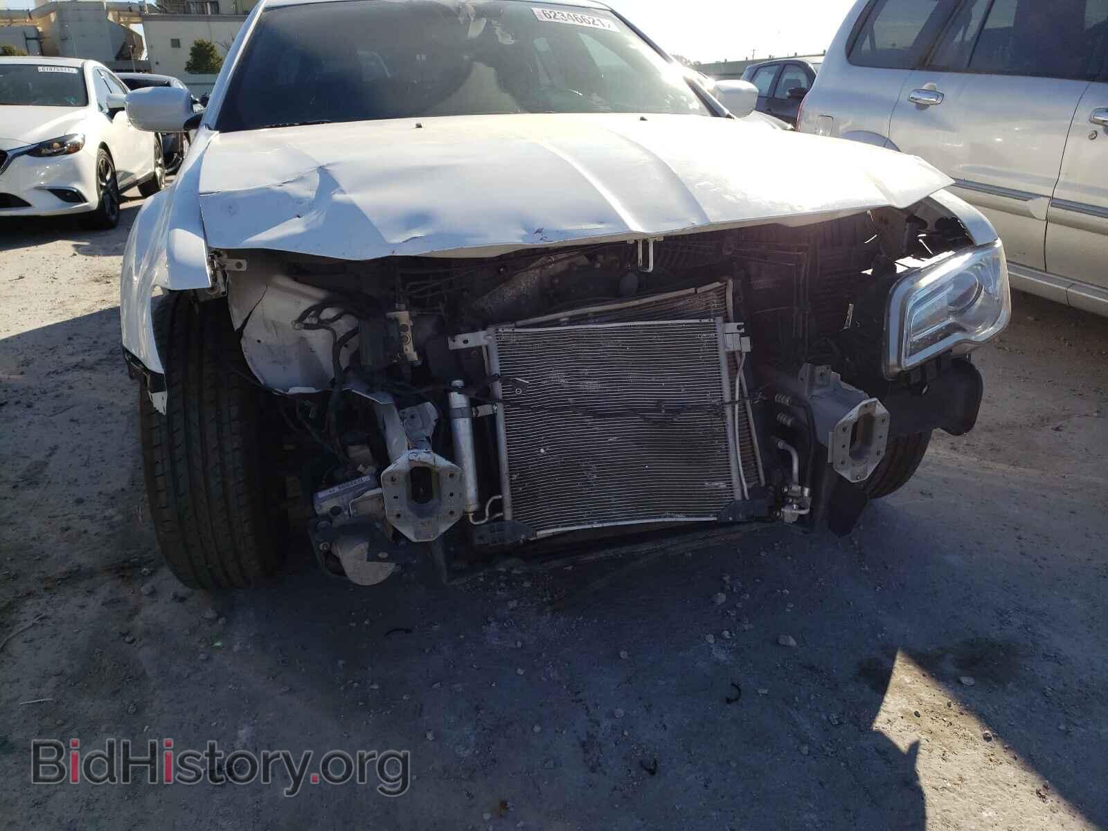 2013 CHRYSLER 300 - VIN: 2C3CCAAG0DH626286 - Фото 9