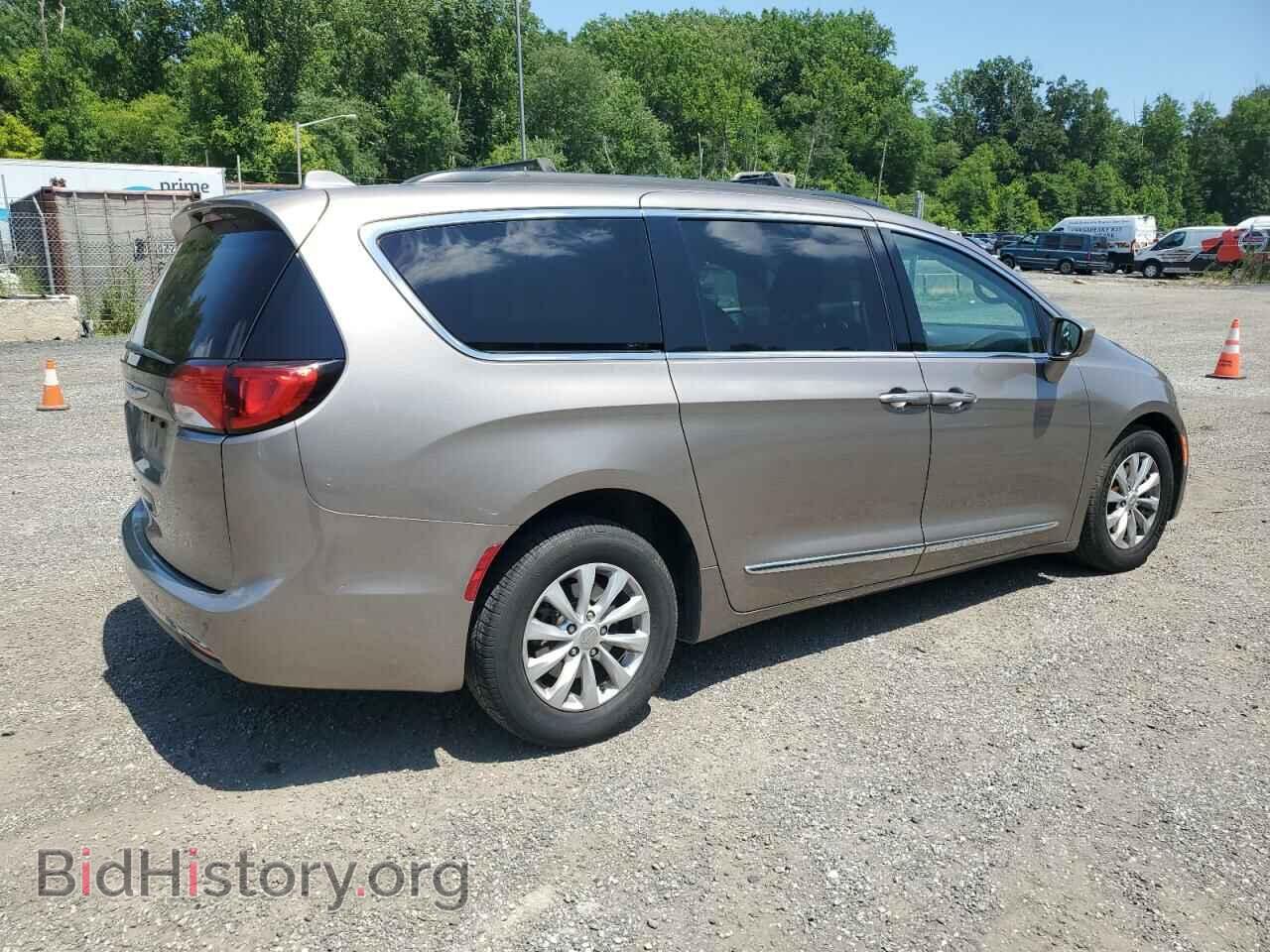 2017 CHRYSLER PACIFICA - VIN: 2C4RC1BGXHR711804 - Фото 3