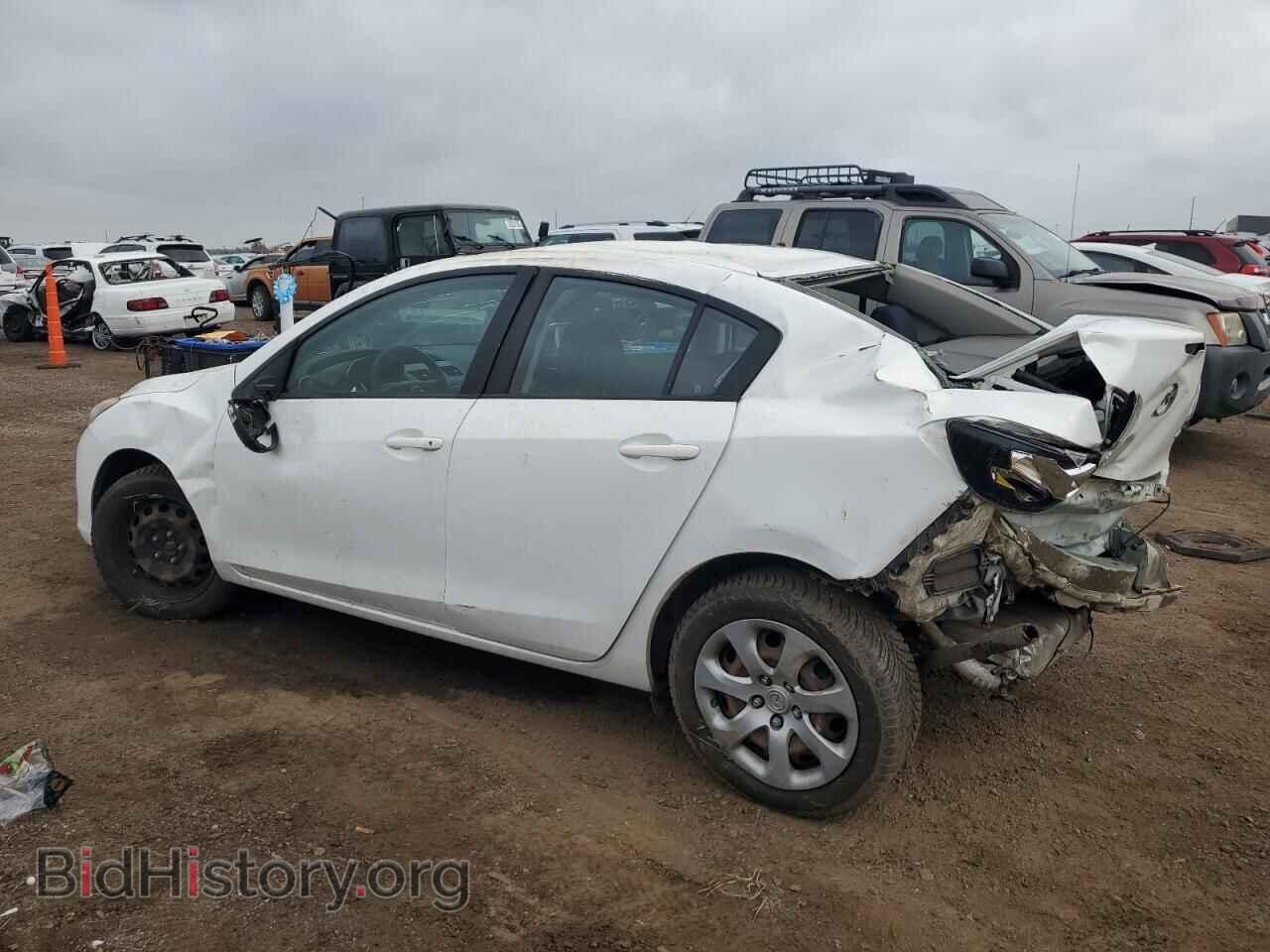2013 MAZDA 3 - VIN: JM1BL1U73D1830646 - Photo 2