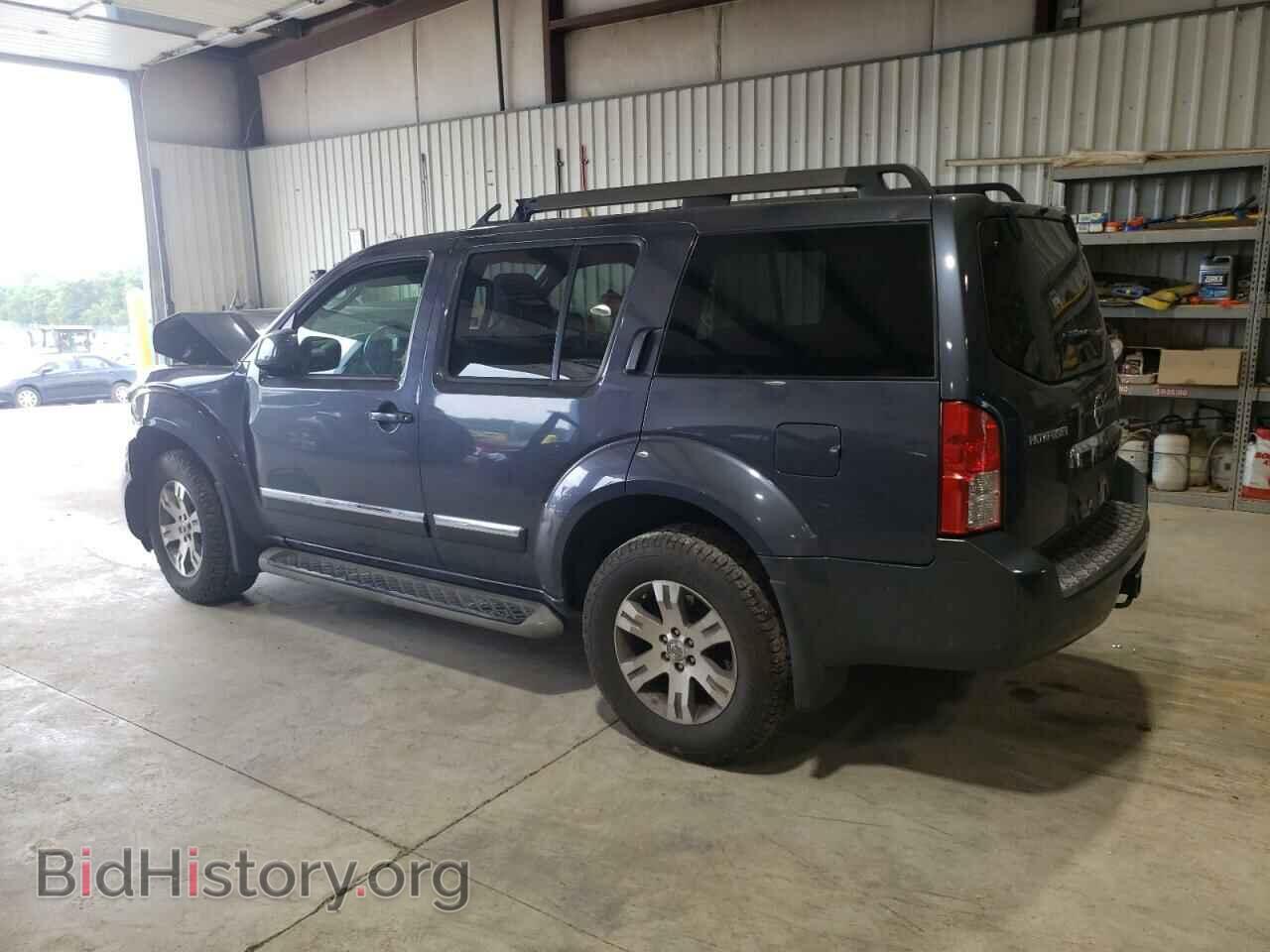2011 NISSAN PATHFINDER - VIN: 5N1AR1NB5BC603470 - Фото 2
