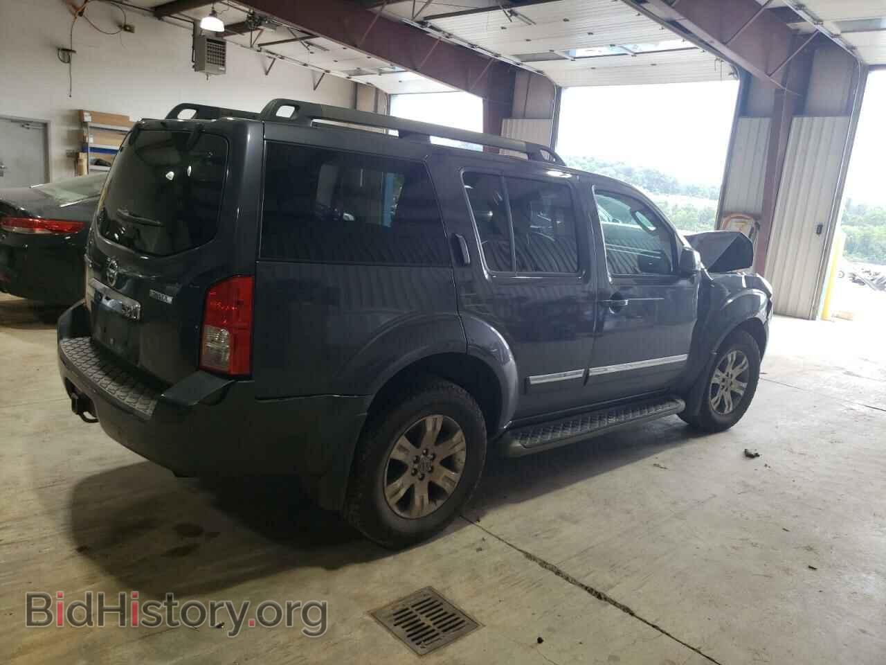 2011 NISSAN PATHFINDER - VIN: 5N1AR1NB5BC603470 - Фото 3