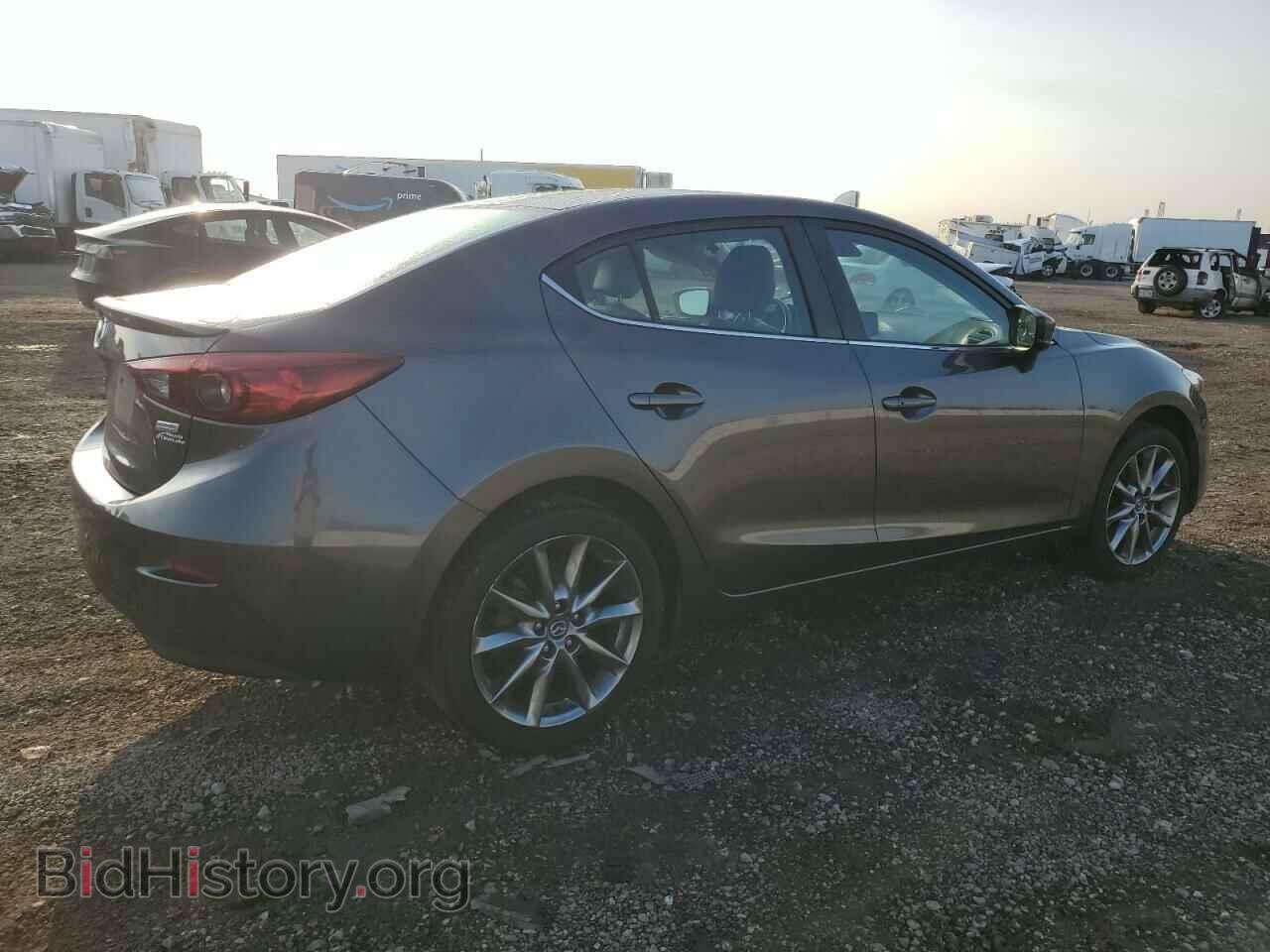 2018 MAZDA 3 - VIN: 3MZBN1V35JM167887 - Фото 3