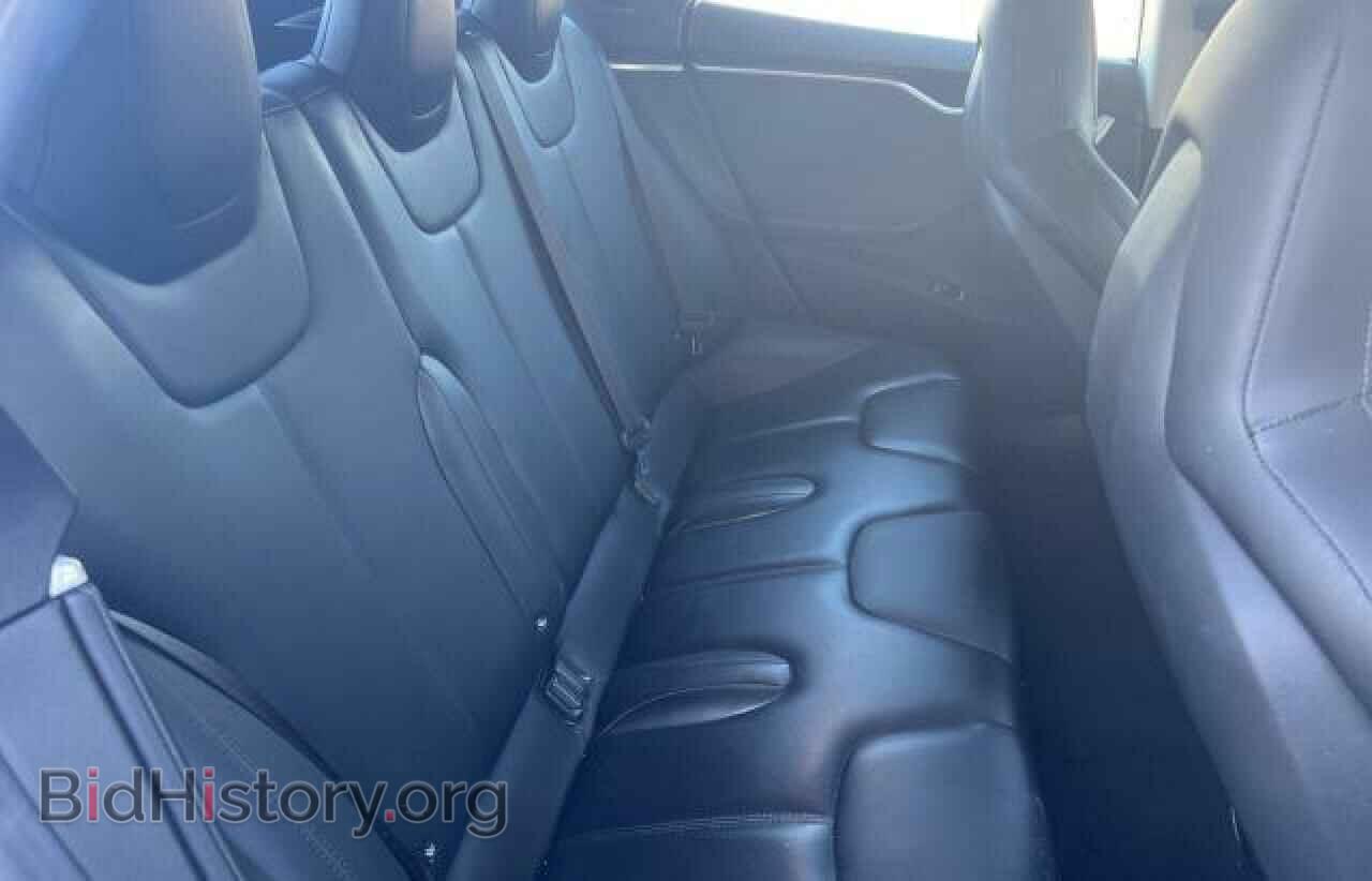 2015 TESLA MODEL S - VIN: 5YJSA1S26FF082711 - Photo 6