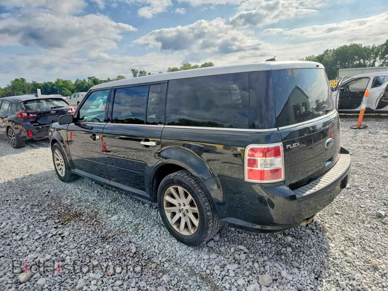 2011 FORD FLEX - VIN: 2FMGK5CC0BBD09833 - Photo 2